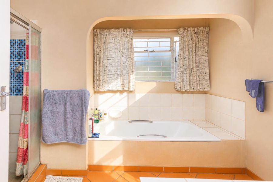 4 Bedroom Property for Sale in Rietfontein AH North West